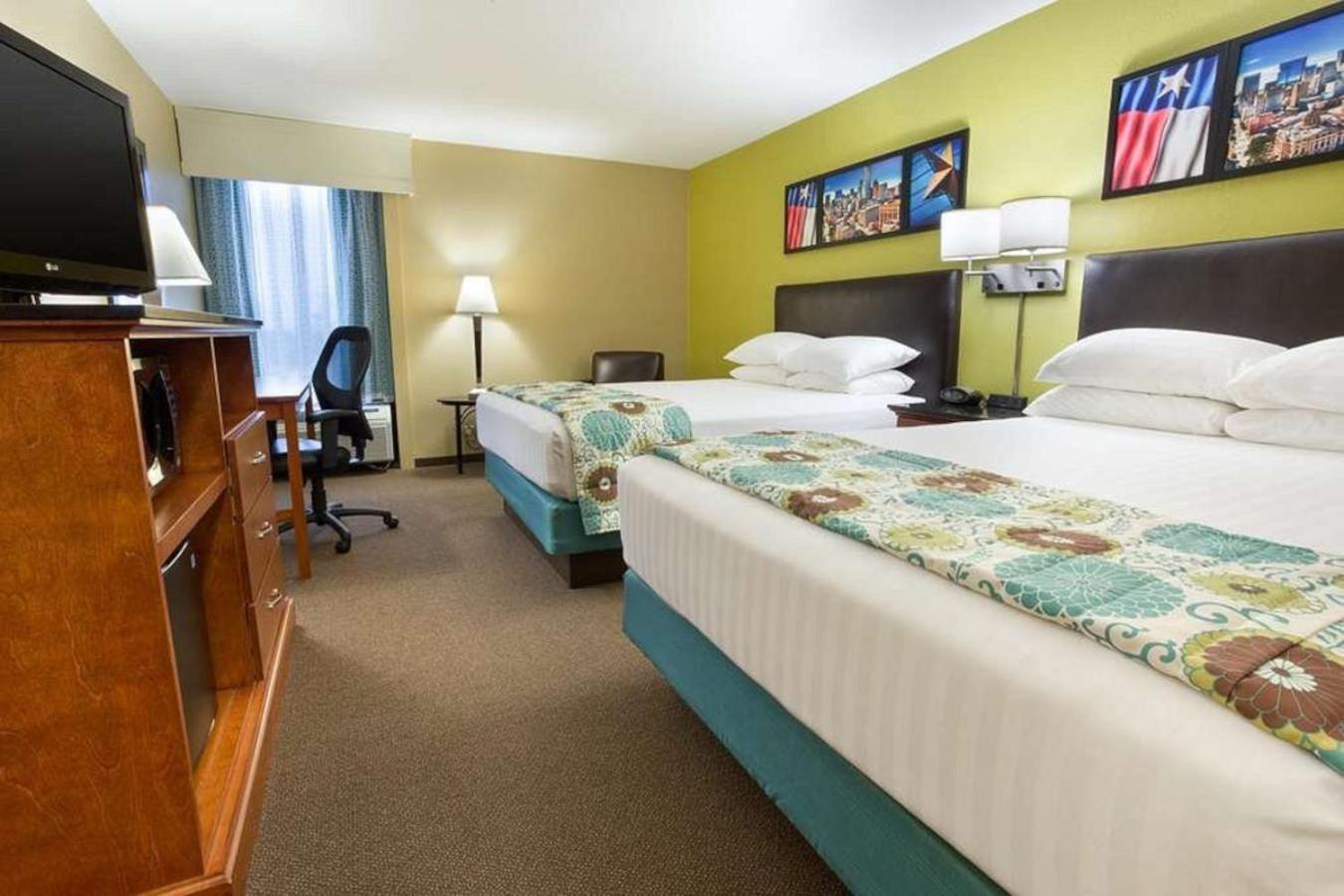 Heritage Inn & Suites The Woodlands, Trademark By Wyndham Extérieur photo