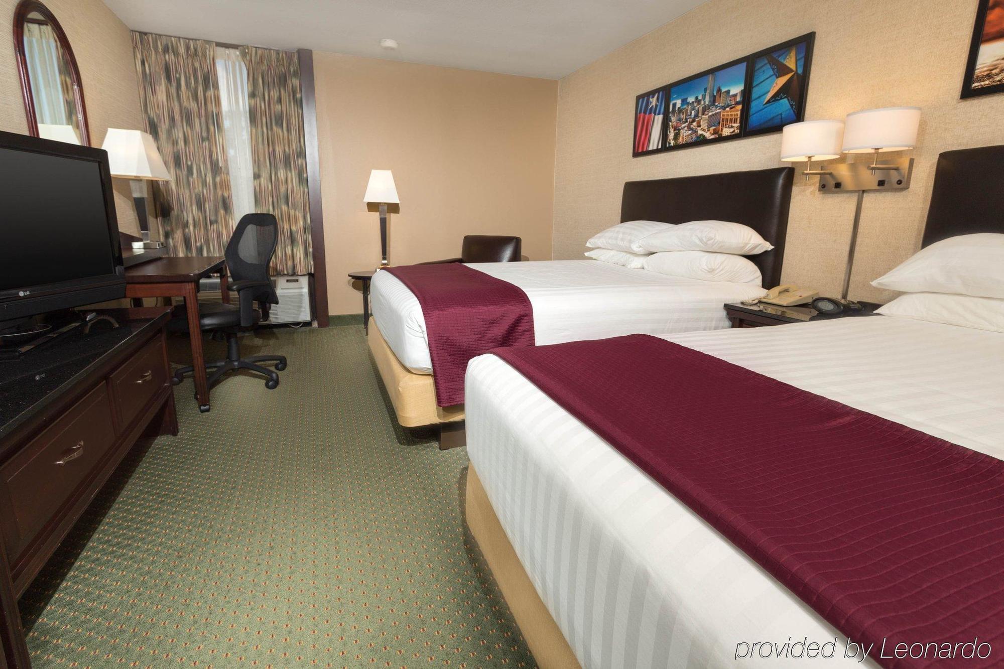 Heritage Inn & Suites The Woodlands, Trademark By Wyndham Extérieur photo